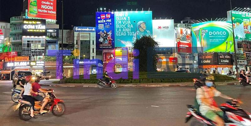 Báo giá Quảng cáo ngoài trời tiếp tục giữ vai trò quan trọng trong các chiến dịch truyền thôn